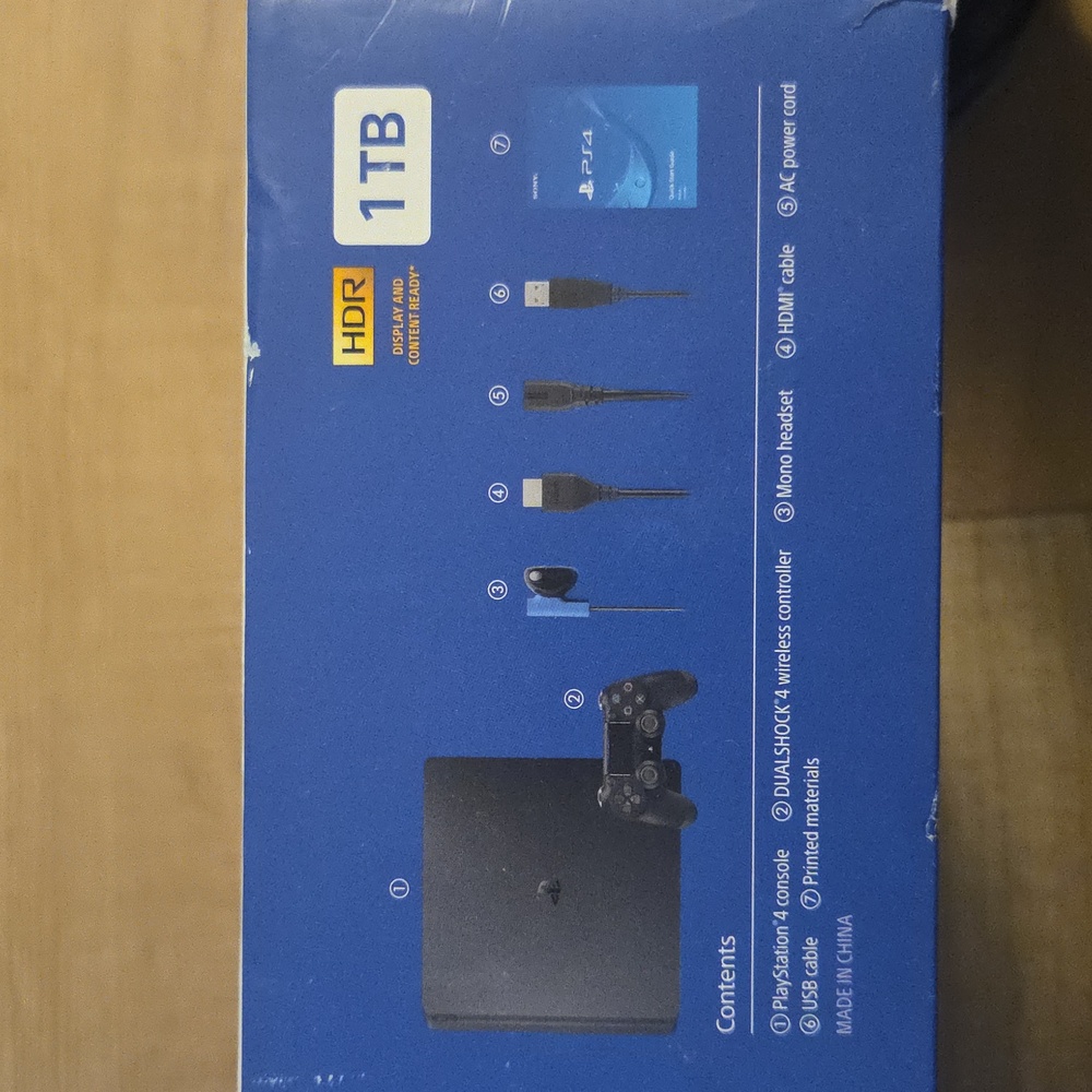 Sony PS4 Console - Sleek Black - Picture 5 of 5